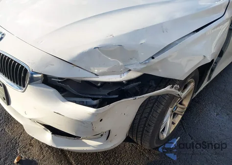 2015 BMW 320I xDrive z USA, uszkodzony, nr VIN WBA3C3C52FP663810